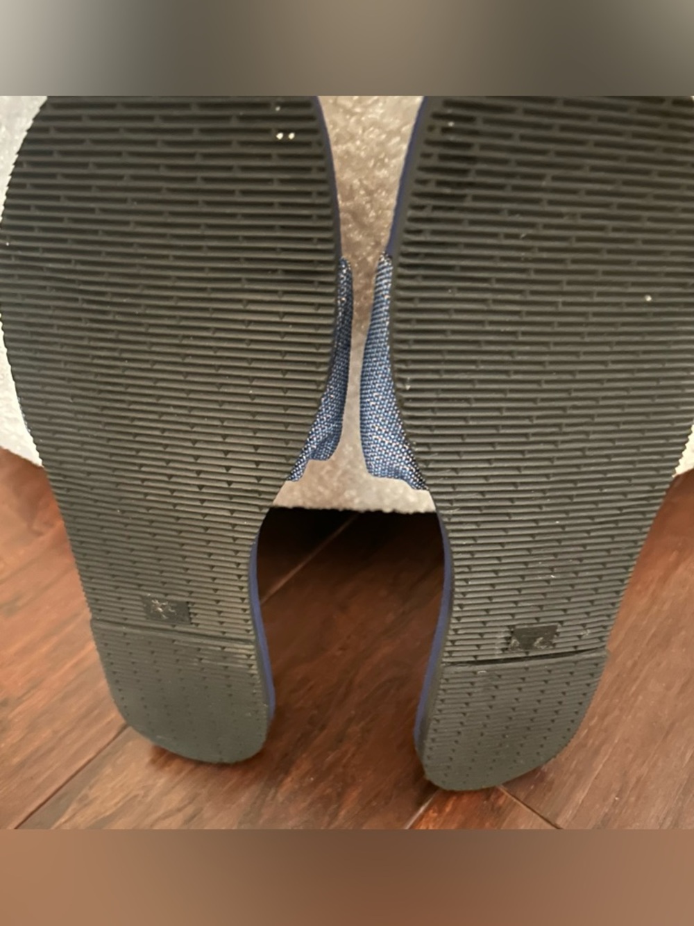 Havaianas Navy Flip Flop Sandals - Picture 3 of 3